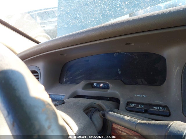2000 MERCURY GRAND MARQUIS LS VIN: 2MEFM75W2YX603189