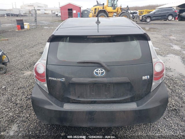 2013 TOYOTA PRIUS C THREE VIN: JTDKDTB3XD1536282