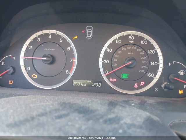 2009 HONDA ACCORD 3.5 EX-L VIN: 1HGCS21829A008228