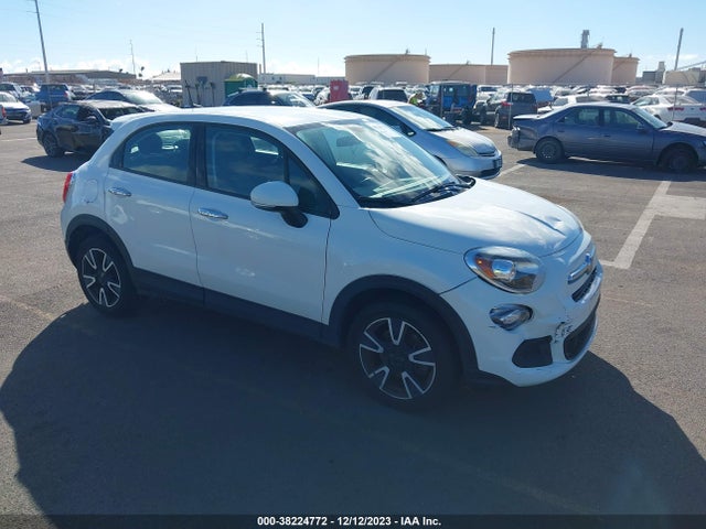 2018 FIAT 500X ZFBCFXABXJP637803 Photo 0
