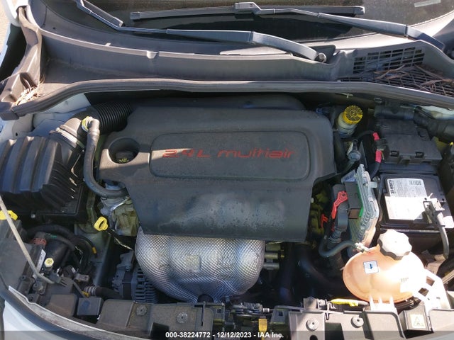 2018 FIAT 500X ZFBCFXABXJP637803 Photo 9