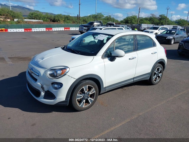 2018 FIAT 500X ZFBCFXABXJP637803 Photo 1