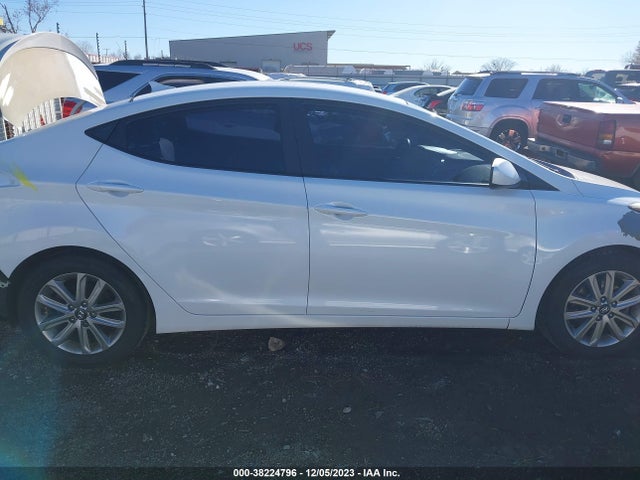 Hyundai ELANTRA SE 2015 5NPDH4AE8FH628895 Image 14