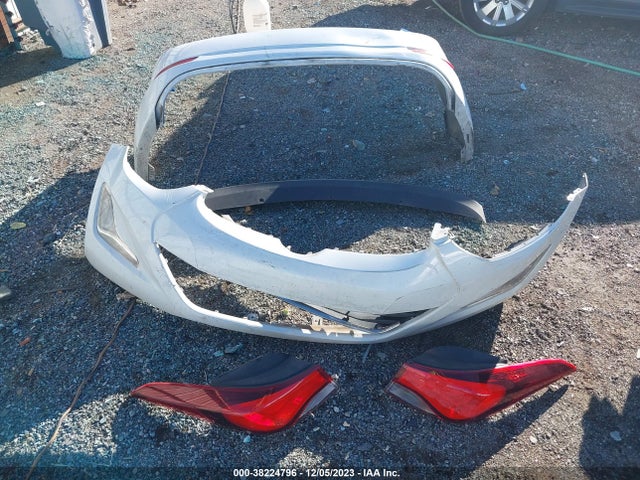 Hyundai ELANTRA SE 2015 5NPDH4AE8FH628895 Image 12