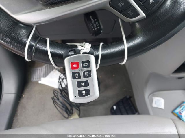 2018 TOYOTA SIENNA 5TDYZ3DC0JS924709 Photo 10