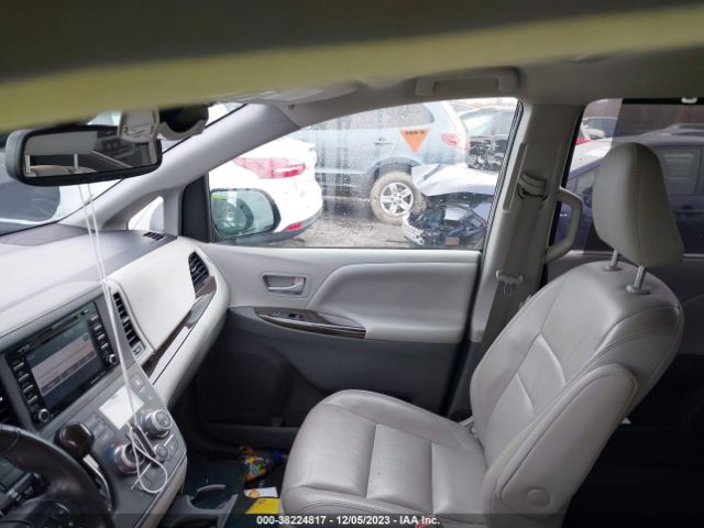 2018 TOYOTA SIENNA 5TDYZ3DC0JS924709 Photo 4