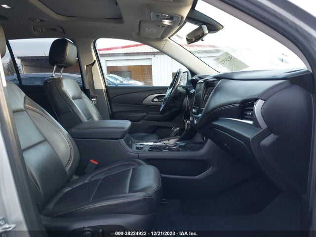 Chevrolet Traverse 3lt 2019 1GNERHKW3KJ131858 Image 5