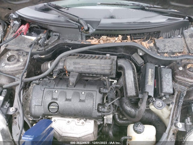 2009 MINI COOPER CLUBMAN WMWML33509TN69215 Photo 9