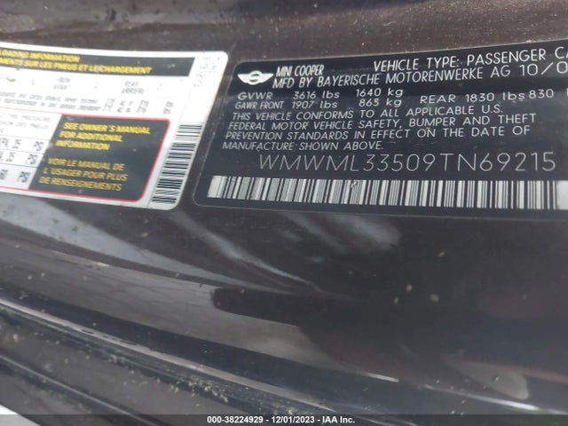 2009 MINI COOPER CLUBMAN WMWML33509TN69215 Photo 8