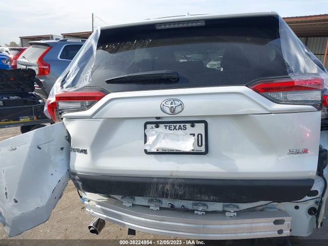 2023 TOYOTA RAV4 XLE PREMIUM VIN: JTMC1RFV0PD099763