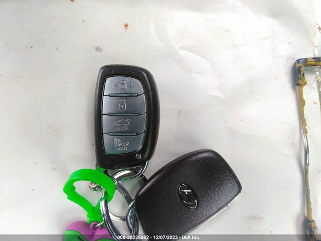 2020 HYUNDAI ELANTRA VALUE EDITION VIN: 5NPD84LF2LH631289