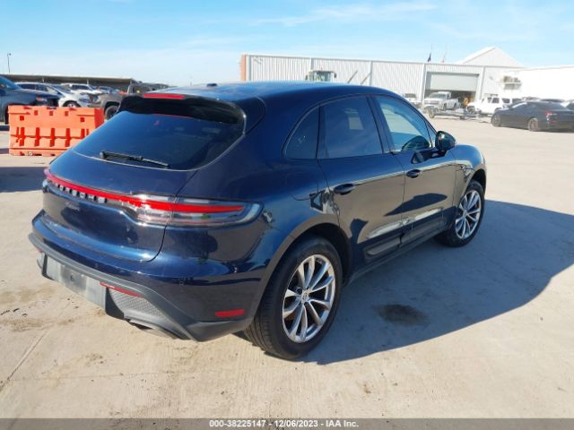 2022 PORSCHE MACAN WP1AA2A56NLB00146 Photo 3