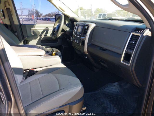 2016 RAM 1500 1C6RR7GT8GS286773 Photo 4