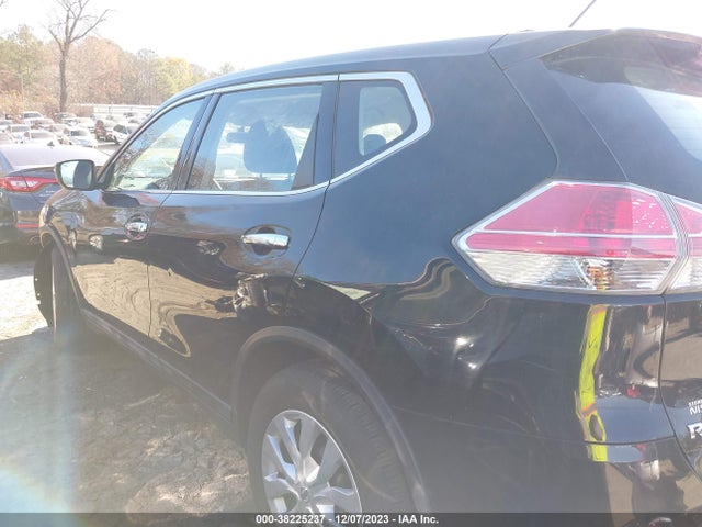 2015 NISSAN ROGUE S VIN: 5N1AT2MTXFC801291