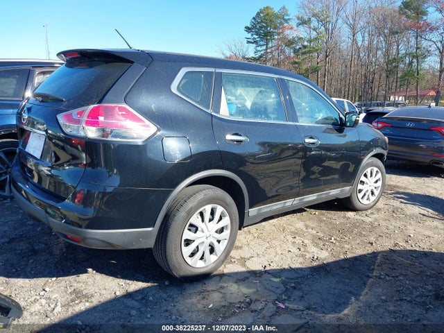 2015 NISSAN ROGUE S VIN: 5N1AT2MTXFC801291