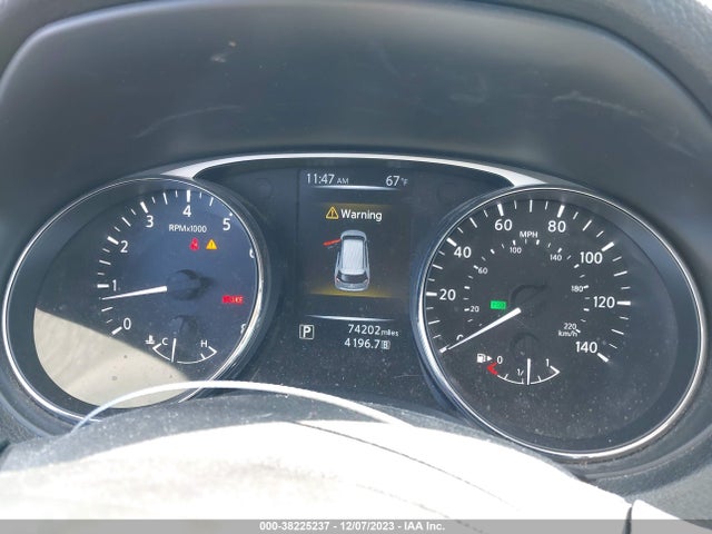 2015 NISSAN ROGUE S VIN: 5N1AT2MTXFC801291