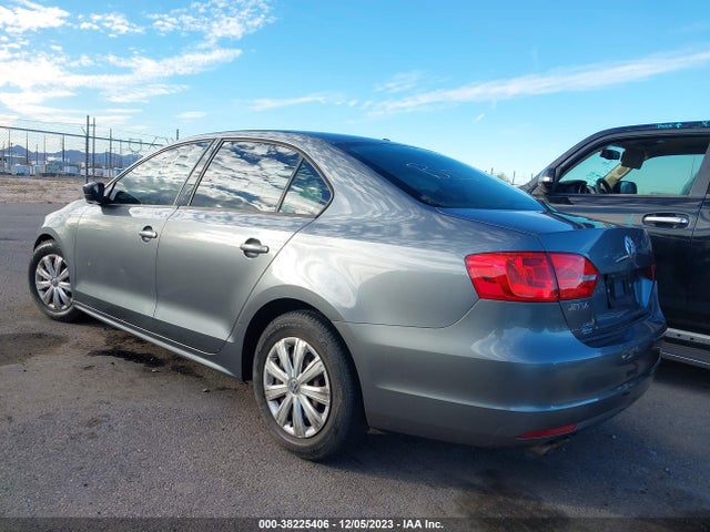 2014 VOLKSWAGEN JETTA 2.0L S VIN: 3VW2K7AJ2EM322711