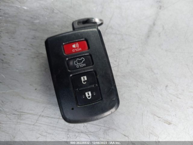 JTMDJREV3HD079286 Toyota Rav4 Hybrid Limited