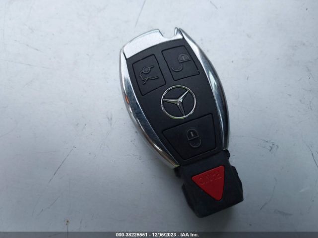 2015 MERCEDES-BENZ C-CLASS WDDGJ4HB0FG368628 Photo 10