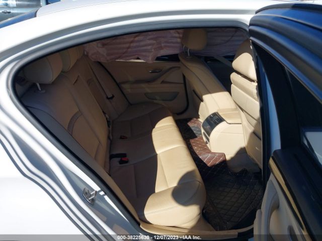 WBA5B1C55FD922713 BMW 535i