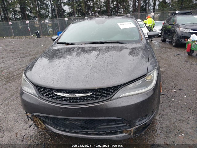 1C3CCCBG1FN713568 Chrysler 200 S