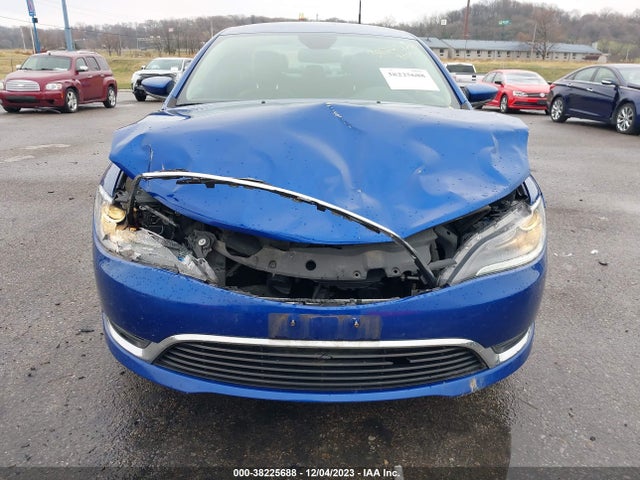 Chrysler 200 Limited Platinum 2017 1C3CCCAB4HN502423 Image 6