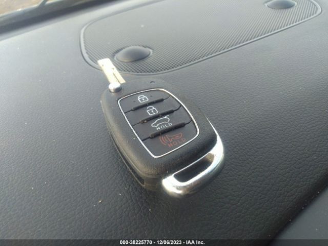 2020 HYUNDAI TUCSON KM8J2CA45LU214525 Photo 10