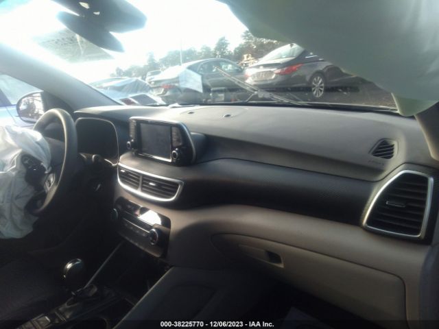 2020 HYUNDAI TUCSON KM8J2CA45LU214525 Photo 4