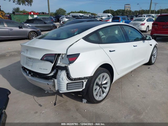 2022 TESLA MODEL 3 5YJ3E1EB4NF176931 Photo 3