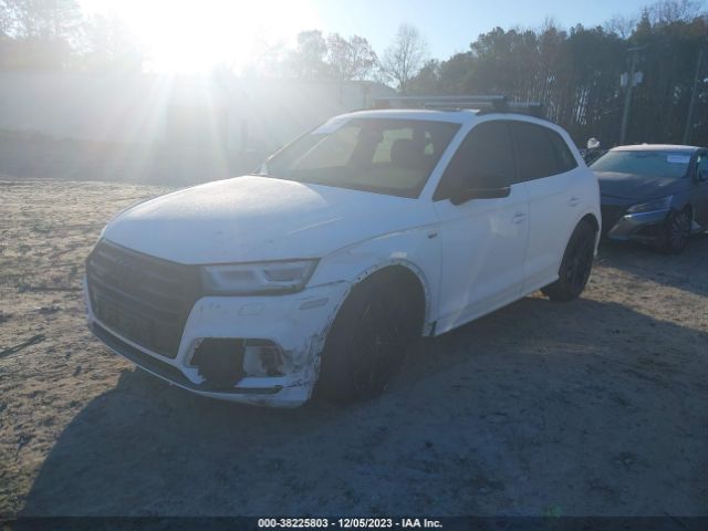 2018 AUDI SQ5 WA1C4AFY0J2215107 Photo 1
