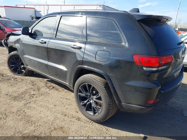 1C4RJEAG9JC253377 Jeep Grand Cherokee Altitude 4x2