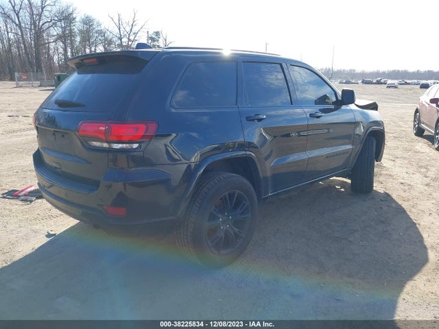 1C4RJEAG9JC253377 Jeep Grand Cherokee Altitude 4x2