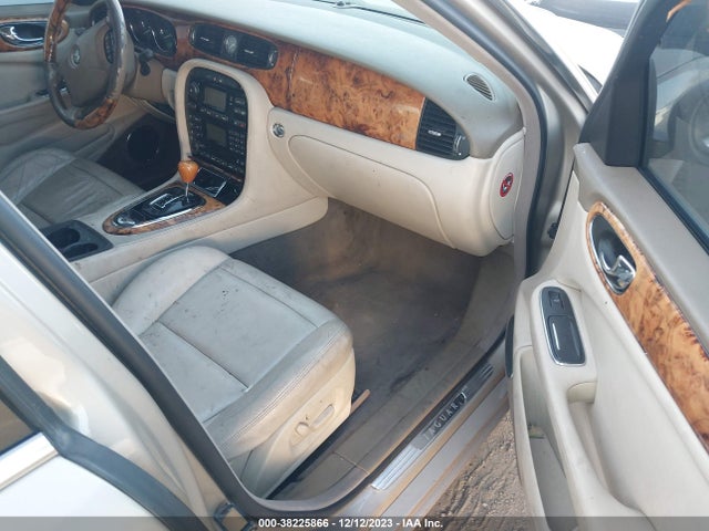 2004 JAGUAR XJ SAJWA71C94SG18344 Photo 4
