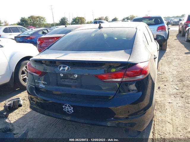 Продаж на аукціоні авто 2018 Hyundai Elantra Sel, vin: KMHD84LF6JU504334, номер лоту: 38225972