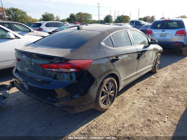 Продаж на аукціоні авто 2018 Hyundai Elantra Sel, vin: KMHD84LF6JU504334, номер лоту: 38225972