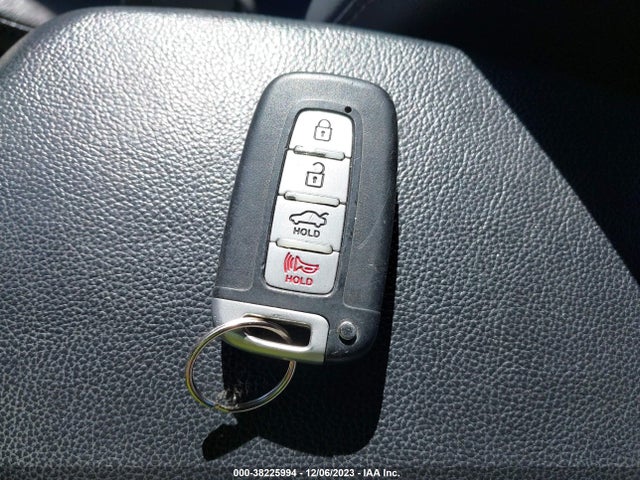 2013 HYUNDAI ELANTRA LIMITED VIN: 5NPDH4AE6DH329404