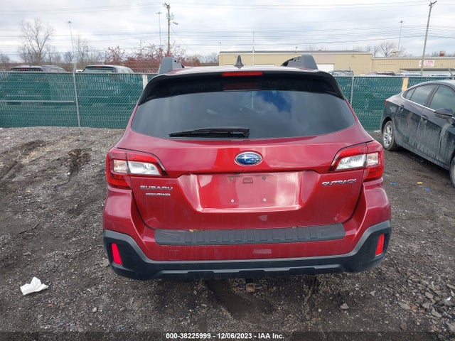 2018 SUBARU OUTBACK 2.5I LIMITED VIN: 4S4BSAKC8J3336054