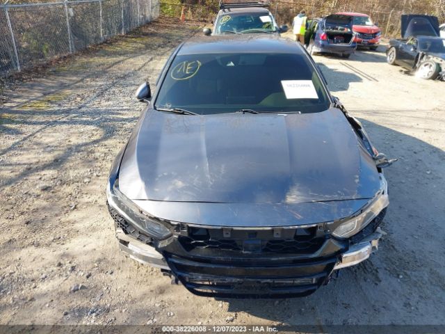 1HGCV1F33JA012985 Honda Accord Sport