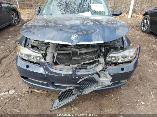 2008 BMW 328XI VIN: WBAVC93538K035850