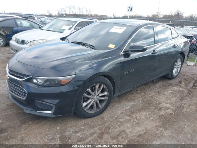 Chevrolet MALIBU LT 2018 1G1ZD5ST9JF199962 Image 2