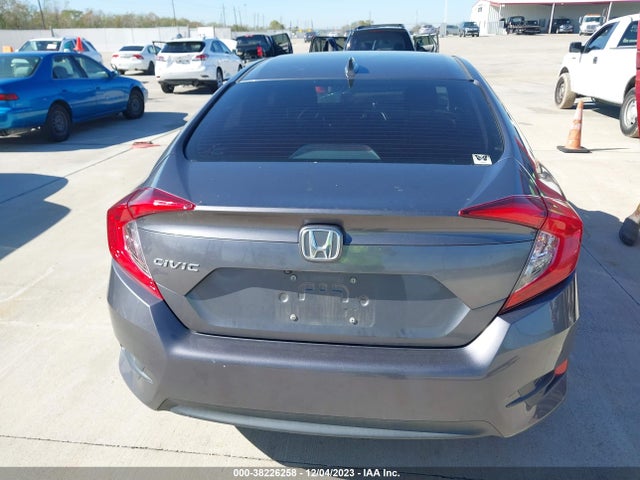 Honda CIVIC EX 2018 2HGFC2F76JH555020 Image 17