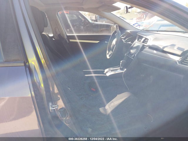 Honda CIVIC EX 2018 2HGFC2F76JH555020 Image 5
