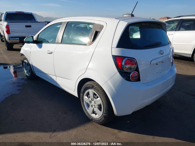 Chevrolet Sonic Ls Auto 2015 1G1JA6SH5F4188581 Image 3