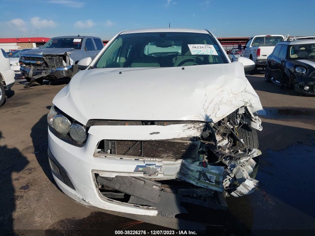 Chevrolet Sonic Ls Auto 2015 1G1JA6SH5F4188581 Image 6