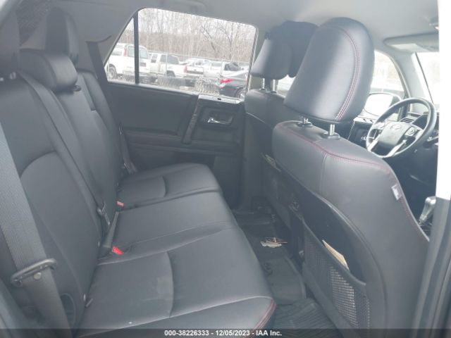 2020 TOYOTA 4RUNNER JTEBU5JR3L5762894 Photo 7