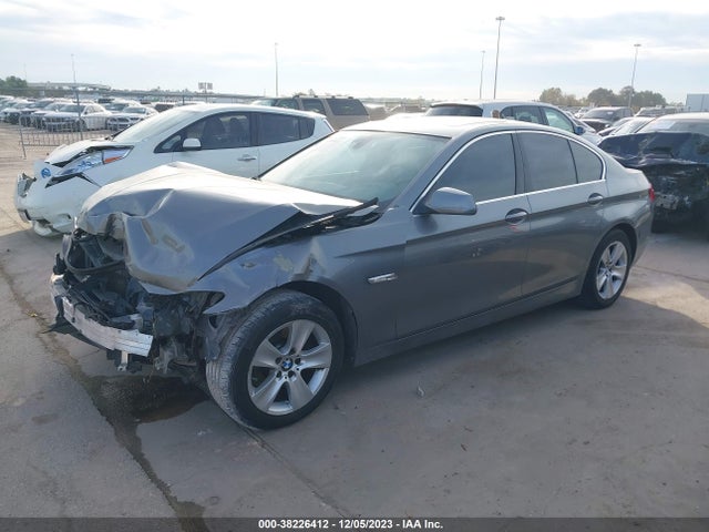 2011 BMW 528I VIN: WBAFR1C53BC747233