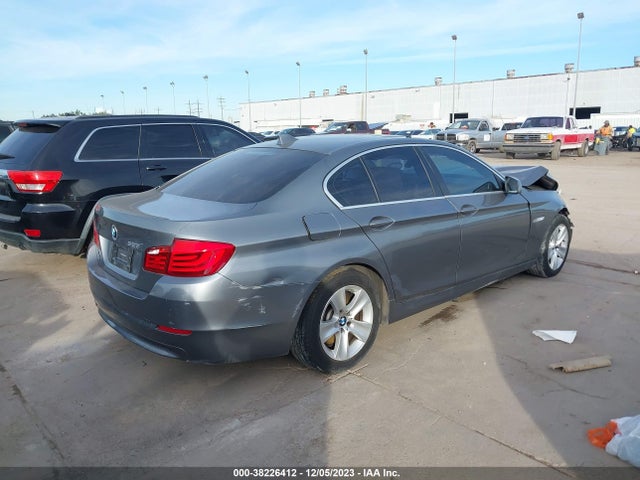 2011 BMW 528I VIN: WBAFR1C53BC747233