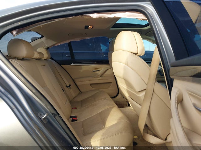 2011 BMW 528I VIN: WBAFR1C53BC747233