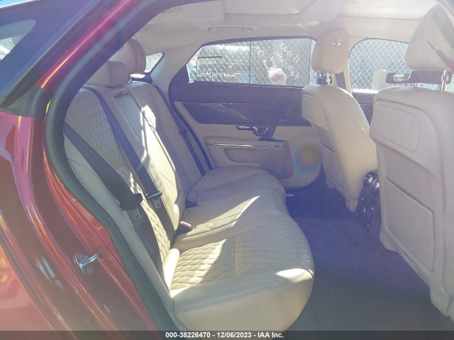 2019 JAGUAR XJ SAJWJ2GDXK8W21425 Photo 7