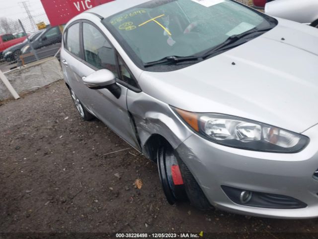 3FADP4EJ2FM225716 Ford FIESTA SE